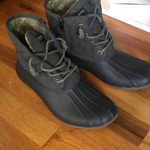 Sperry Boots